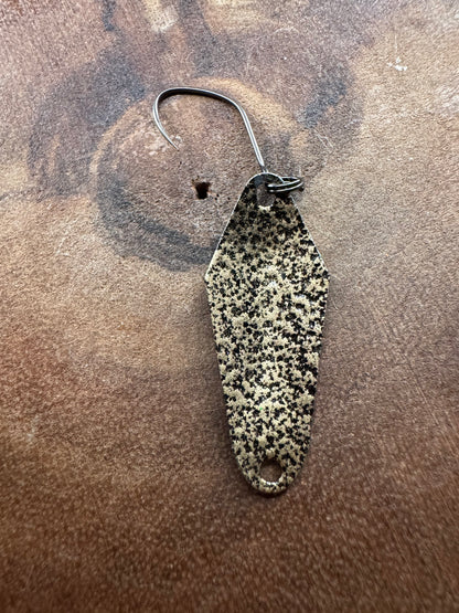 Trout pellet